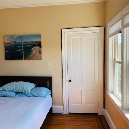 Sunny Spacious Room In Federal Hill, Downtown With Shared Bathroom And Kitchen Providence Eksteriør billede